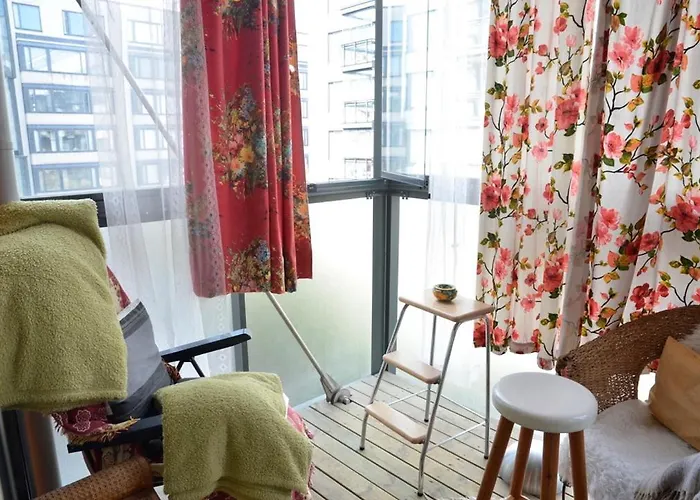 Beautiful Seaside Town With Sauna And On-premise Restaurants Gym ,supermarket *